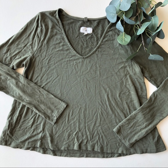 Lou & Grey Tops - Lou & Grey Green V-Neck Long Sleeve